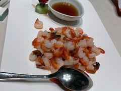 手剥河虾仁-蝶园·装修中(BFC外滩金融中心店)