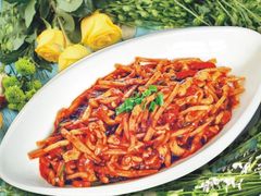 鱼香肉丝-四小姐的店(王府井店)