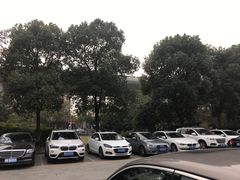 场地-红星美凯龙全球家居生活广场停车场(汶水店)