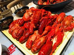 -肥肥虾庄·金牌油焖大虾(东湖欢乐谷店)