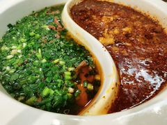 鸳鸯水煮牛肉-成都吃客(九眼桥店)