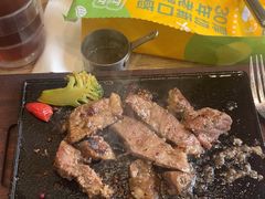 -豪客来牛排(人民东路店)
