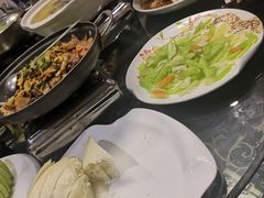 -老唐三下锅 ·张家界地标美食(溪布街店)