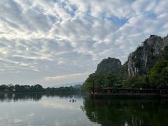 -星湖旅游景区七星岩