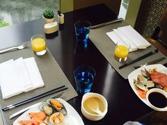 -怡聚轩全日制自助餐厅(大中华喜来登酒店)
