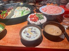 -周小明火锅(黑金冠社区店)