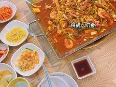 -亲昵春川鸡排(韩国美食街店)