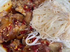 微辣辛辣猪蹄-贤花饭店(城阳店)