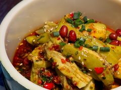 -川流不息·地道川菜·小龙虾(新松江路店)