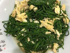 -壹阁胡羊焖饼(特色小吃街店)