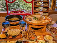 -勺子米线·云南传统小吃市集(四方街店)