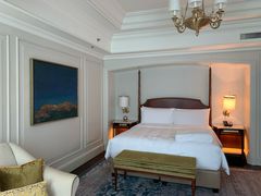 -广州富力丽思卡尔顿酒店