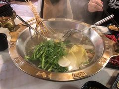 -九记潮汕现切鲜牛肉自助火锅(新开铺店)