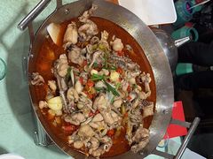 -昱龙大盆牛蛙馆(三兴街总店)