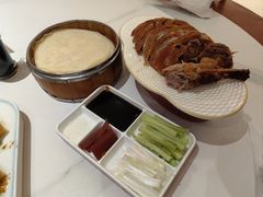 -梅利汴京烤鸭•开封豫菜地标店(东司门店)