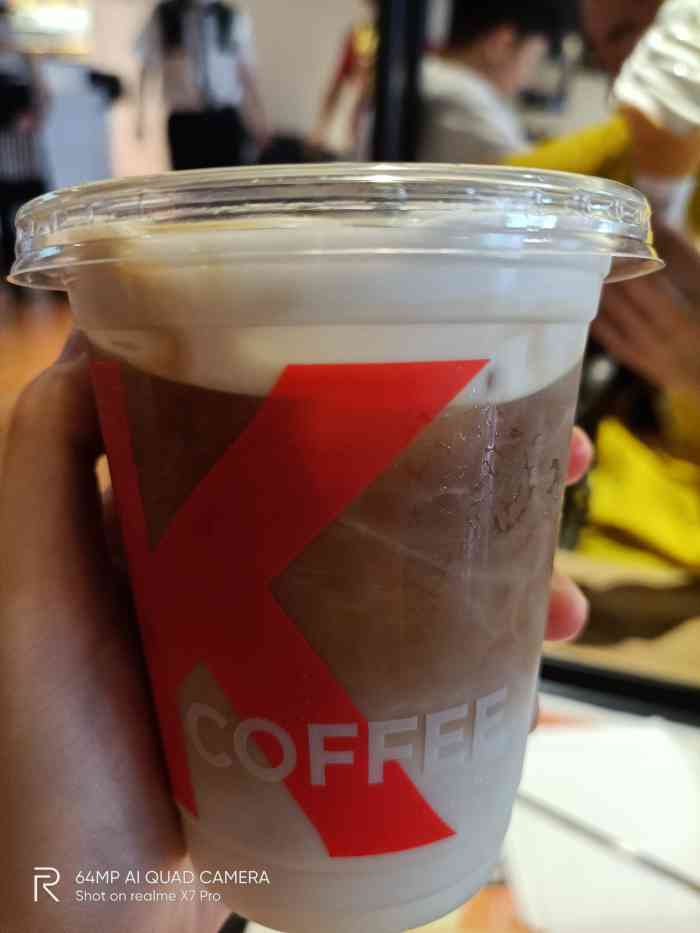 打分    /人 肯德基的冰拿铁7元(app优惠券)价格还是很便宜的口味中规