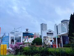 -汇泉广场