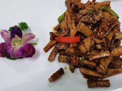 -老牌坊鲁菜名店(聊城美食岛店)