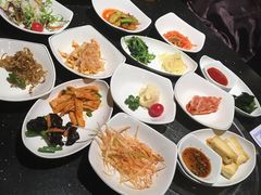 -青松馆韩国料理(香港中路佳世客店)
