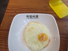 -弄堂咪道-饭香·面香·馄饨香(钦州北路田尚坊店)