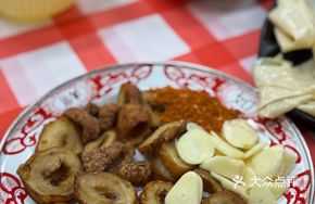 Fried Braised Intestine Head