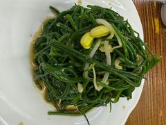 凉拌沙葱-苗氏卷子鸡(张掖金鸿大厦店)