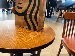 -星巴克臻选(济南万达店)