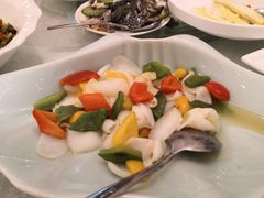 -南京双门楼宾馆(盐仓桥地铁站阅江楼店)