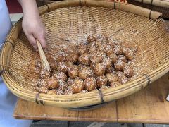 -邓记新一代糖油果子(四川煤管局供销公司职工宿舍店)