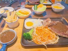 -豪享来牛排(人民店)