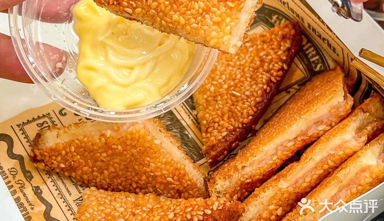 龙居外卖食堂 澳门媽閣斜巷友成大廈第四座地下C座