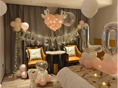 -三亚湾海居铂尔曼度假酒店