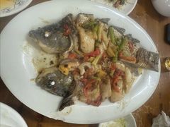 鲫鱼一鱼两吃-华记粥饭店(印象容桂主题风情街店)