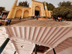 -艾提尕尔清真寺