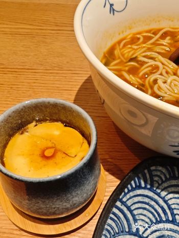 今天只想吃一份云南小鲜肉米线