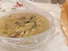 -李连贵酒家熏肉大饼(昆明街店)