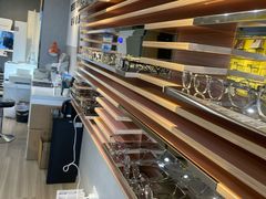 -瑞司视光眼镜·蔡司战略合作眼镜店(新街口店)