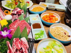 -明洞阿姨·韩式酱蟹烤肉·创意料理(三元桥店)