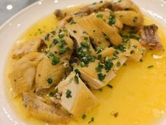 -侬佳蒸菜馆(听潮店)