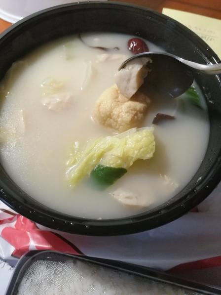 一品潮汕豬肚雞湯飯-