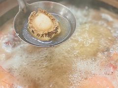 鲍鱼-花苑美食横琴生蚝火锅(拱北粤华路店)