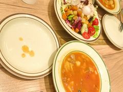 -玛格萝妮比萨屋(四平店)