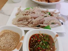 -牛沙暴潮汕牛肉火锅(章江南大道店)