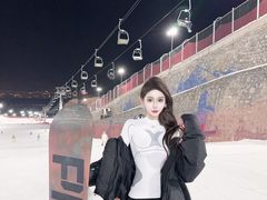 -采薇庄园四季滑雪场
