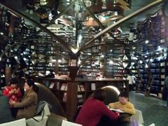 -钟书阁(松江泰晤士小镇店)