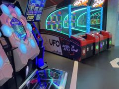 -DEDE APU潮玩运动聚乐部(观音桥店)