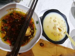 -牛华八婆麻辣烫(龙湖U城店)