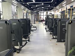 -跃动游泳健身俱乐部(新华传媒店)