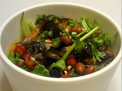 无骨乌鸡爪-三猫黑鱼花(南大店)