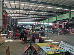 -东方鼎信农副产品交易中心